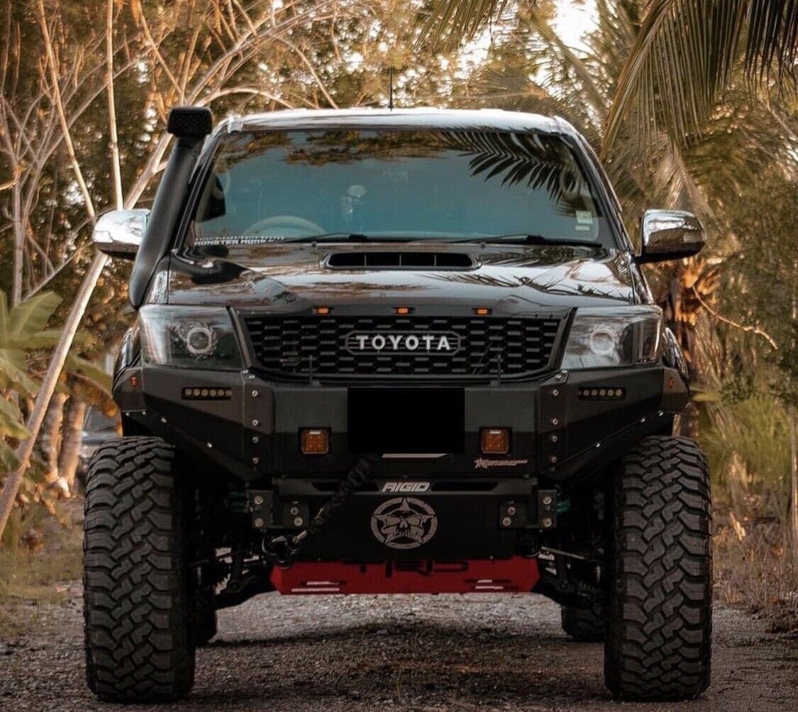 SUITS FACELIFT (2011-2015) - TOYOTA HILUX N70 ROBUST GRILL AFTERMARKET ...